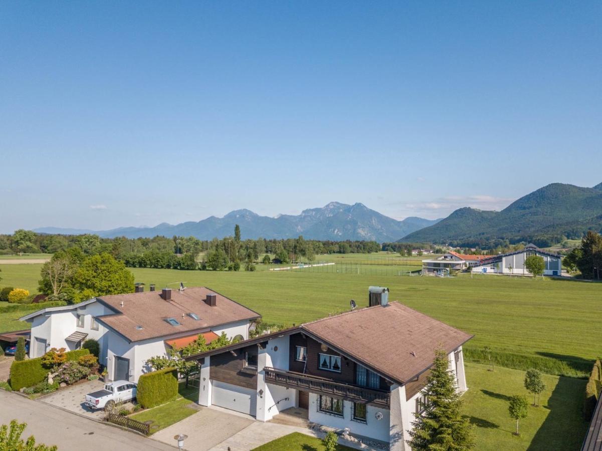 ברנאו אם כימסי Direkt Zwischen Chiemsee U Alpen Dg מראה חיצוני תמונה